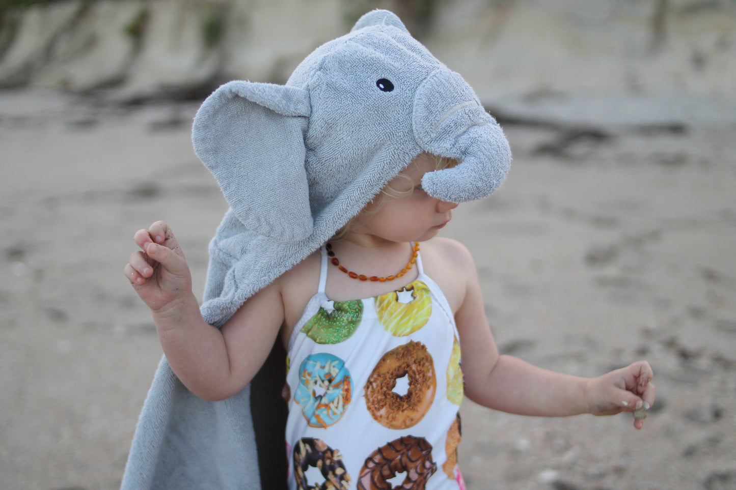 Elephant hooded towel for toddlers ages 2 to 8 years old