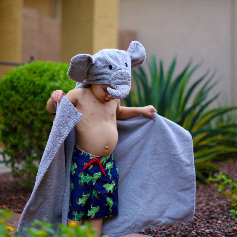 Elephant hooded towel for toddlers ages 2 to 8 years old
