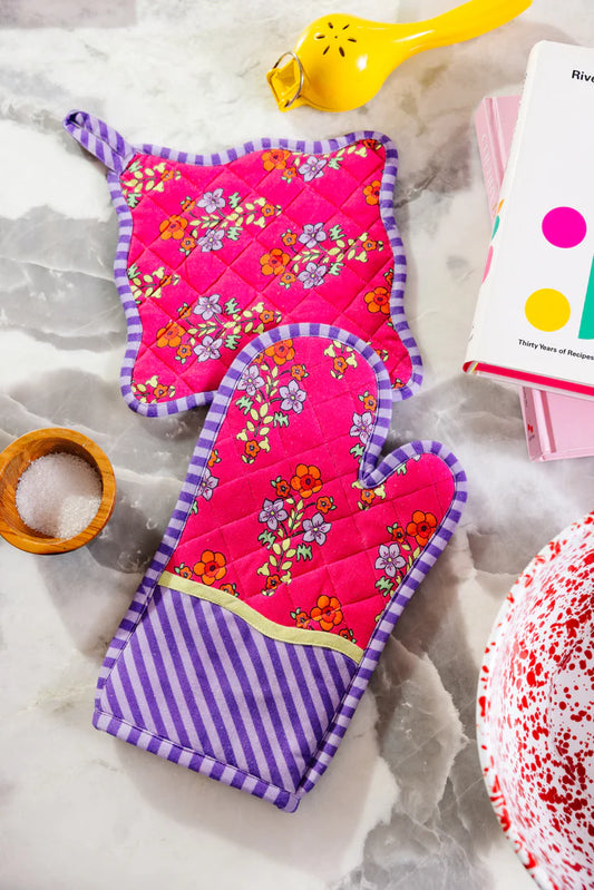 Pink Floral Oven Mitt & Pot Holder Set
