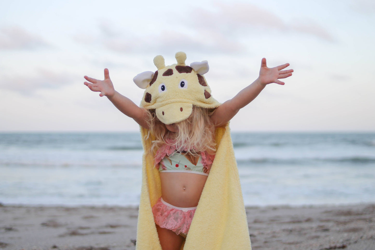 Giraffe Hooded Towel for toddlers ages 2 to 8 years old