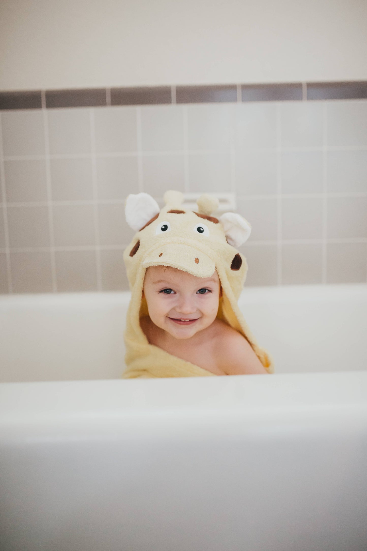 Giraffe Hooded Towel for toddlers ages 2 to 8 years old