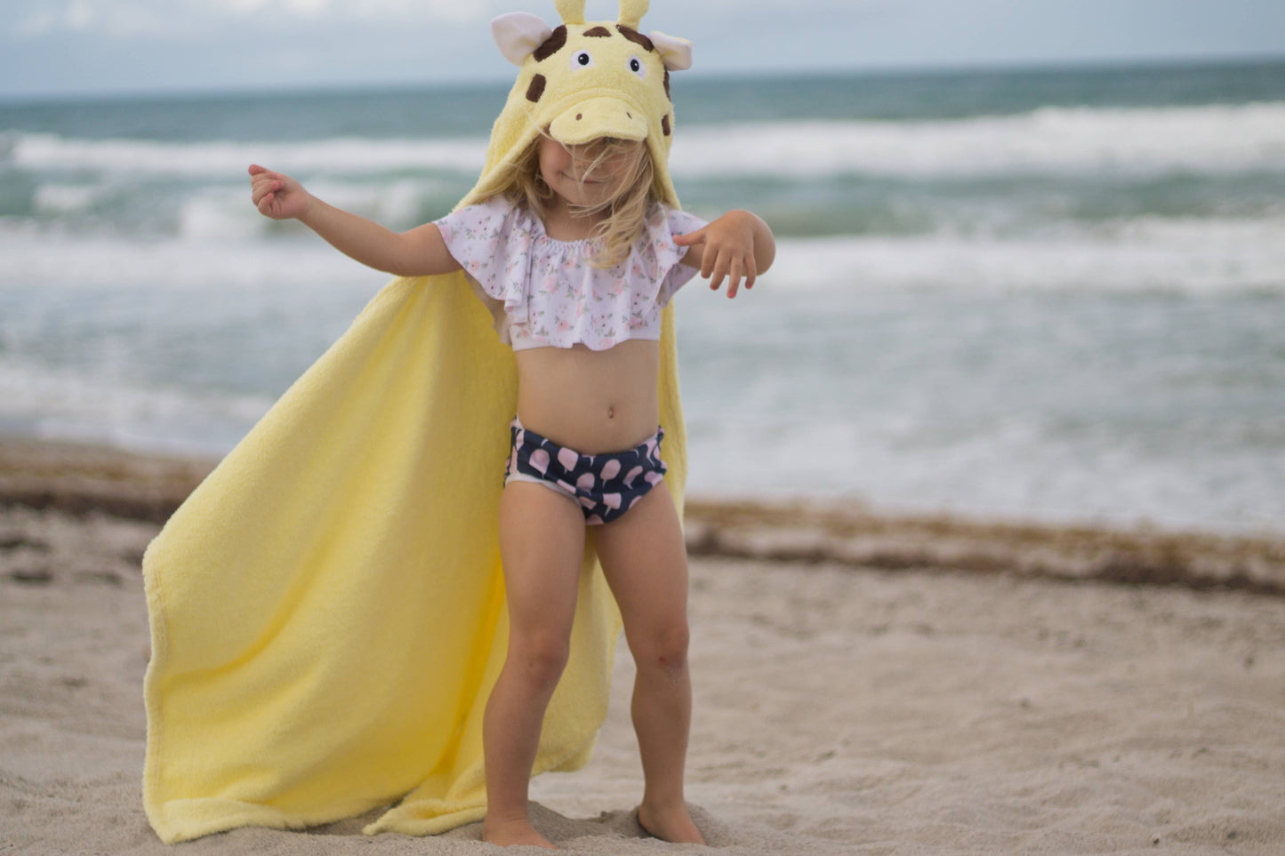 Giraffe Hooded Towel for toddlers ages 2 to 8 years old